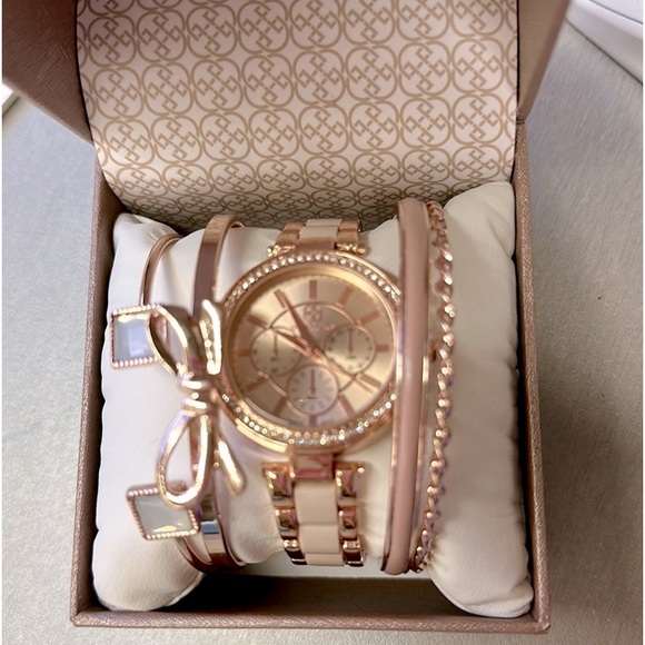Daisy Fuentes Jewelry - Daisy Fuentes Rose Gold Watch and Bangle Bracelet Set